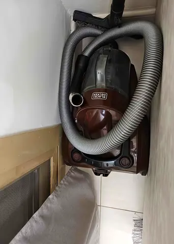 Vacuum Balck  Decker 1800W