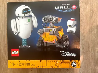 BARGAIN BRAND NEW LEGO 43279 DISNEY PIXAR WALL-E AND EVE
