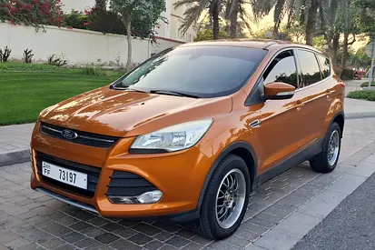 2015  Ford Escape SUV in immaculate condition.