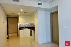 Vacant | Canal View | Prime Location