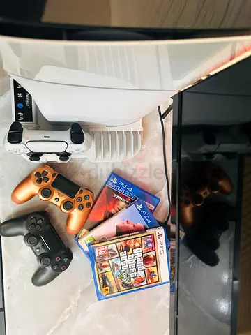 PlayStation 5 Slim (disc edition)