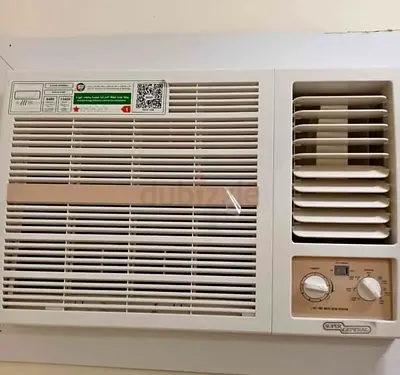 Energy-Efficient Window Air Conditioner
