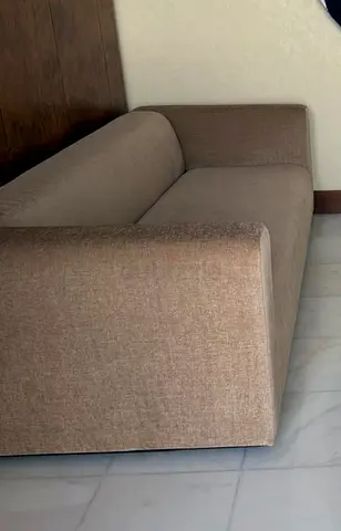 4 seater premium sofa