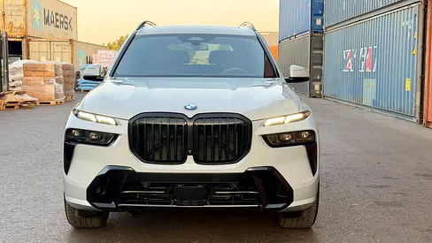 2025 BMW X7 xDrive 40i