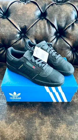 Adidas Yeezy Powerphase sneakers