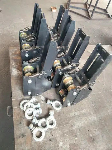 Heavy duty Sandbag mobile hanger