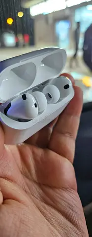 Apple AirPods Pro 3 - Wireless In-Ear Headphones