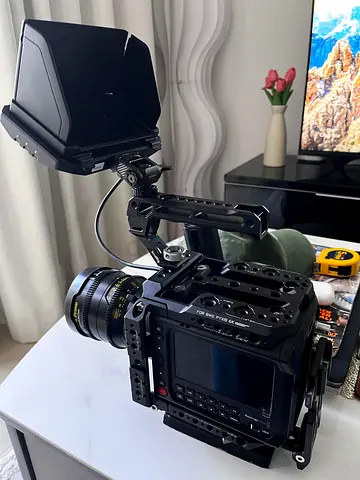 Blackmagic pyxis 6k full frame cinema camera, EF mount
