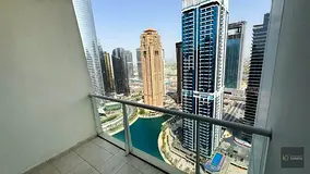 UPGRADED| LAKE VIEW| NEAR METRO