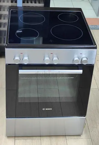 Bosch new model stove ceramic electric top 4 hobs 60by60 cm size  Excellent condition perfect workin