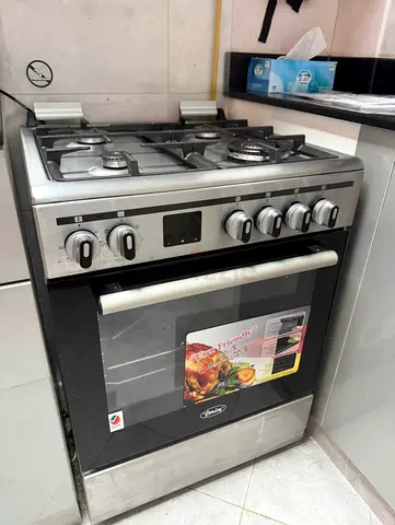 Sturdy Gas Cooker with Oven for Sale