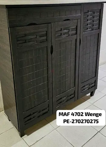 Stylish Wenge Cabinet with Elegant Design