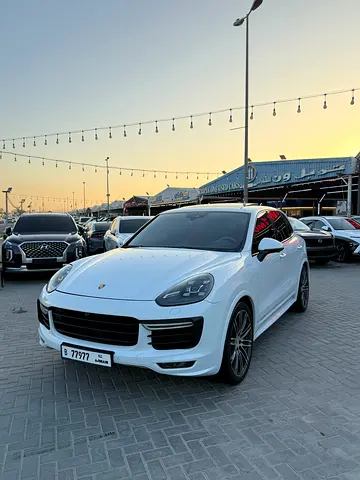 2016 Porsche CAYENNE — фото 2