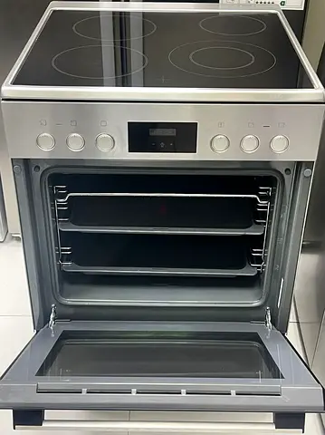 Bosch latest model 4-Zone electric ceramic hob cooker 60x60cm