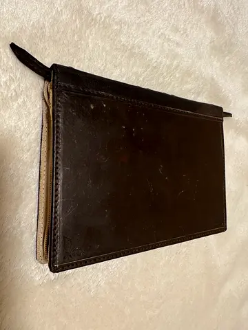 Amazon Kindle Paperwhite (8 GB) with Twelve South Book cover