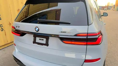 2025 BMW X7 缩略图 7