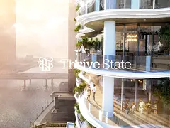 Spacious Studio | High Floor | Canal View