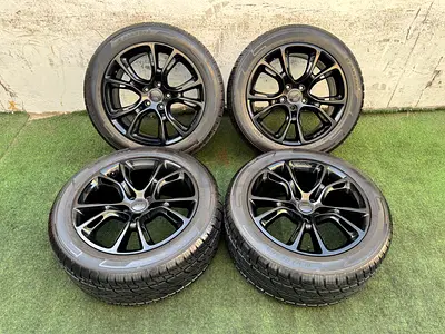 Original Jeep SRT20” rims + 295/45/20 Nankang