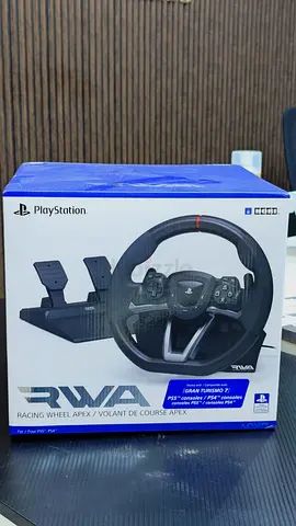 Racing Wheel for PS5 / PS4 / PC – Excellent Condition