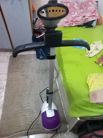 Portable Garment Steamer for Effortless Wrinkle Removal