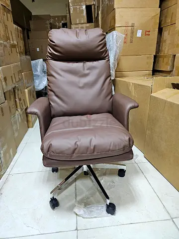 Comfortable Reclining Office Chair