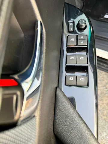 2025 Toyota HILUX 照片 10