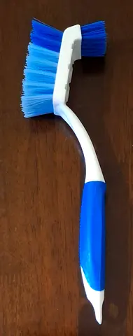 Cleaning Brush فرشاة تنظيف