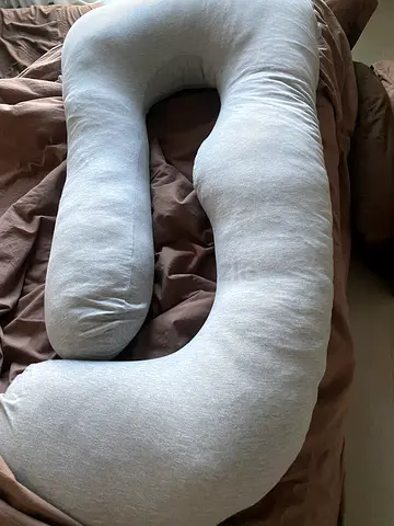 Comfortable Nursing Pillow for Moms brand new