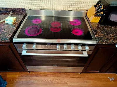 Free delivery Siemens digital electric ceramic cooker with fan 90 cm