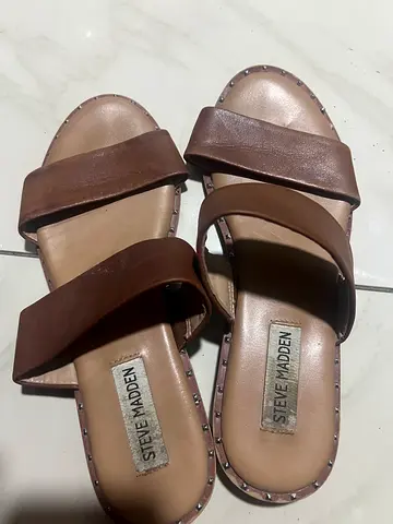 Stylish Brown Slide Sandals