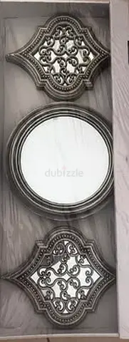 Unique Antique Mirror for Stylish Homes!
