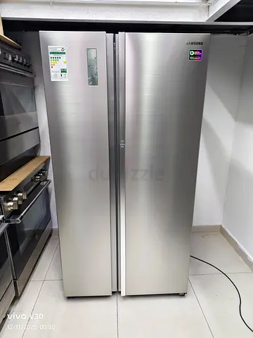 Free delivery Samsung 900 Ltr capacity Side-by-Side Refrigerator for Sale