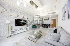 Stunning Fully Furnished 2-Bedroom Apartment