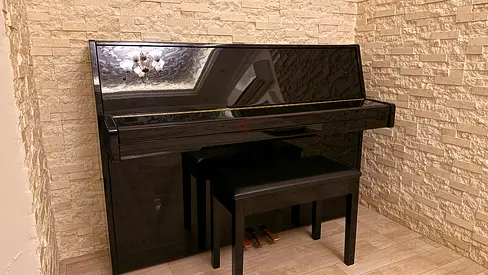 Yamaha Piano JU109PE