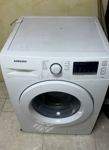 Washing machine 6kg not working for 300