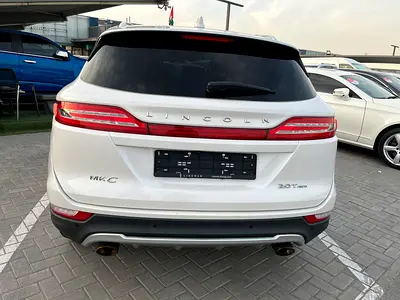 2017 Lincoln MKC — фото 4