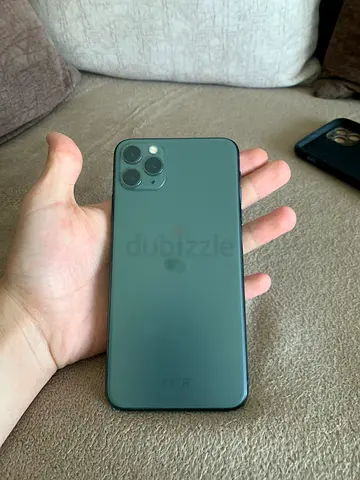 Apple iPhone 11 Pro  - excellent  Condition.    Scratch screen protector negotiable price