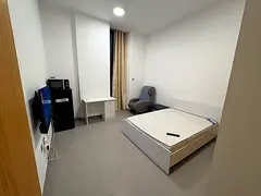 Room private washroom  near metro