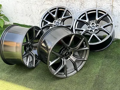 Genuine Ford Mustang GT PP2 19” staggered wheels