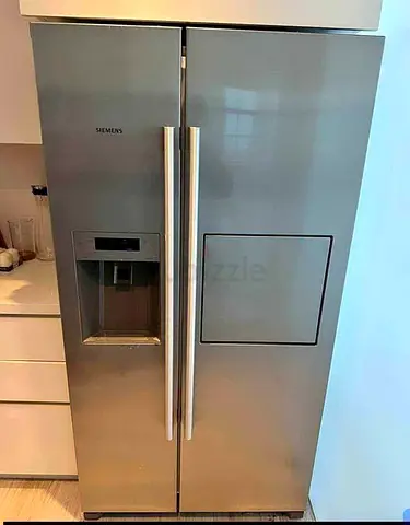 Siemens iq700 side by side refrigerator