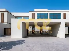 HAND OVER AFTER 2 MONTH | SINGLE ROW CLOSE TO RETAIL