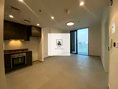 Specious luxury apartment for rent