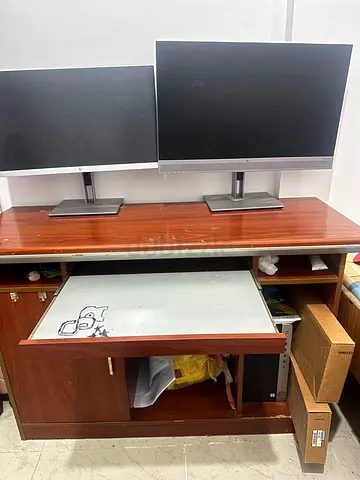 Wooden table for sell