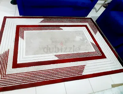 Stylish Abstract Area Rug for Your Living Space