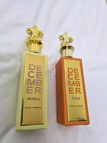 Paris Corner December Vanilla and December Ambar