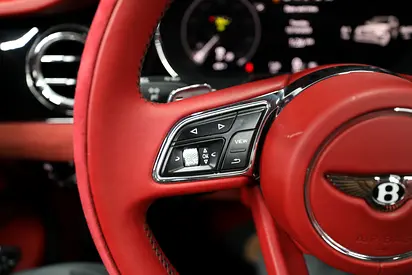 صورة مصغرة 17 لـ 2021 Bentley BENTAYGA