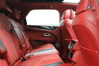 صورة مصغرة 9 لـ 2021 Bentley BENTAYGA