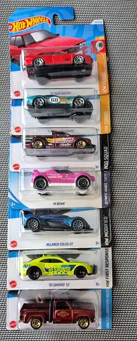 Hotwheels set of 7 cars