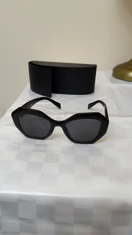 Stylish Black Sunglasses