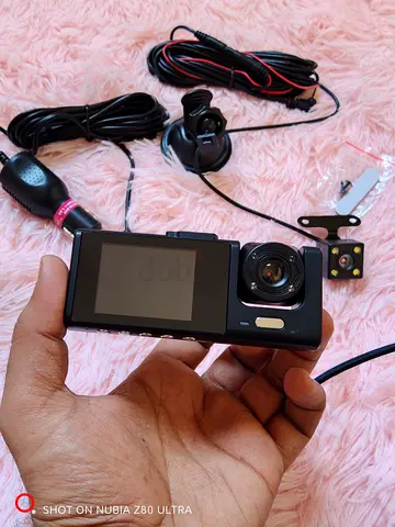 Compact Dashboard Camera for Clear Recordings